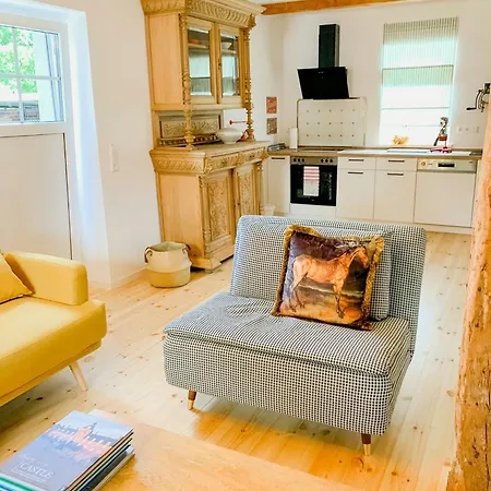 Cozy In The Mecklenburg District *